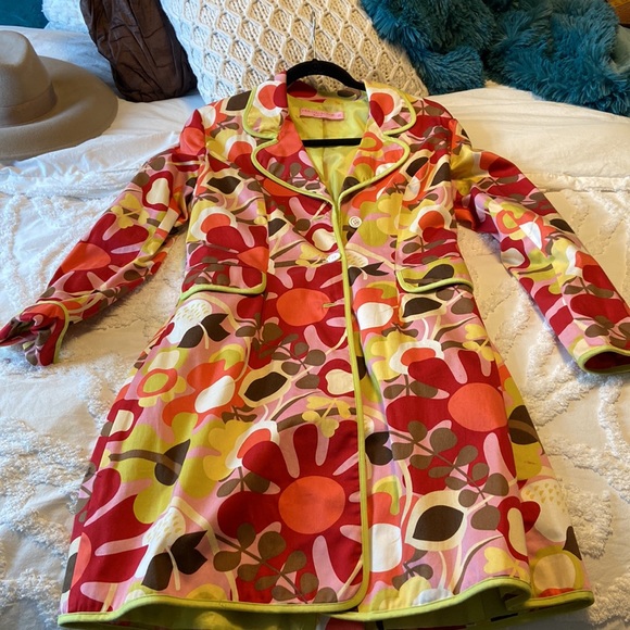 Super cute multicolored jacket. - Picture 2 of 8